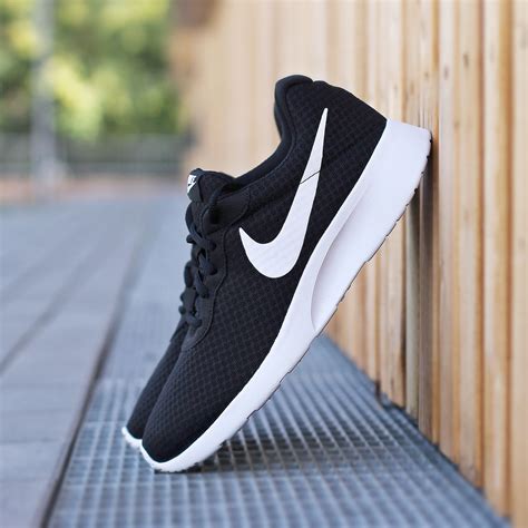 Schwarze Nike Sportswear Schuhe Größe 28 online kaufen